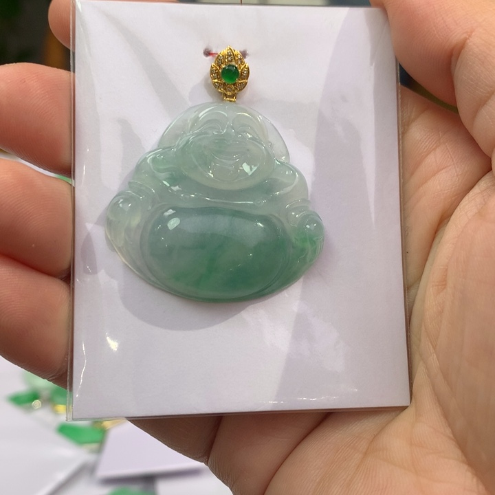 翡翠颈饰18K金镶嵌翡翠翡翠吊坠