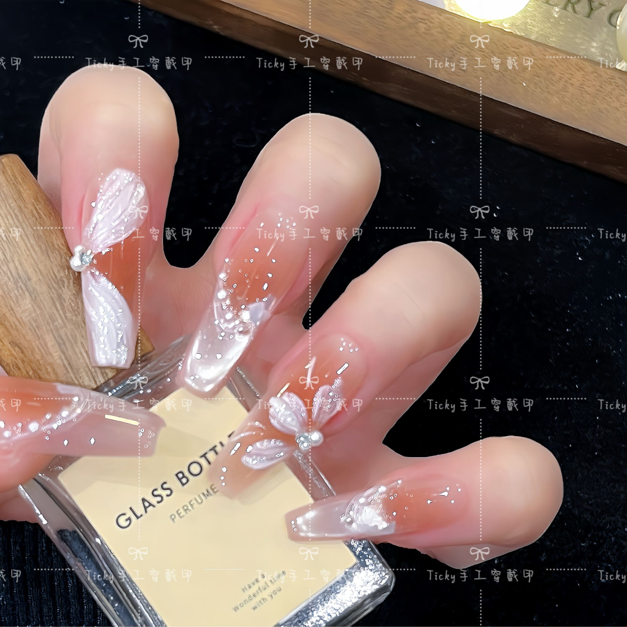 【茶香漫野】腮红珍珠法式猫眼显白日常山茶花手工穿戴甲