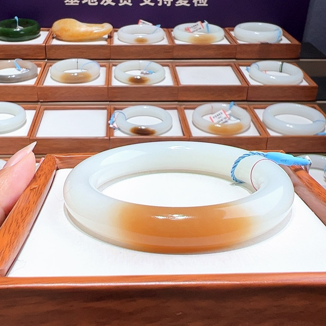 和田玉手镯54/53未镶嵌