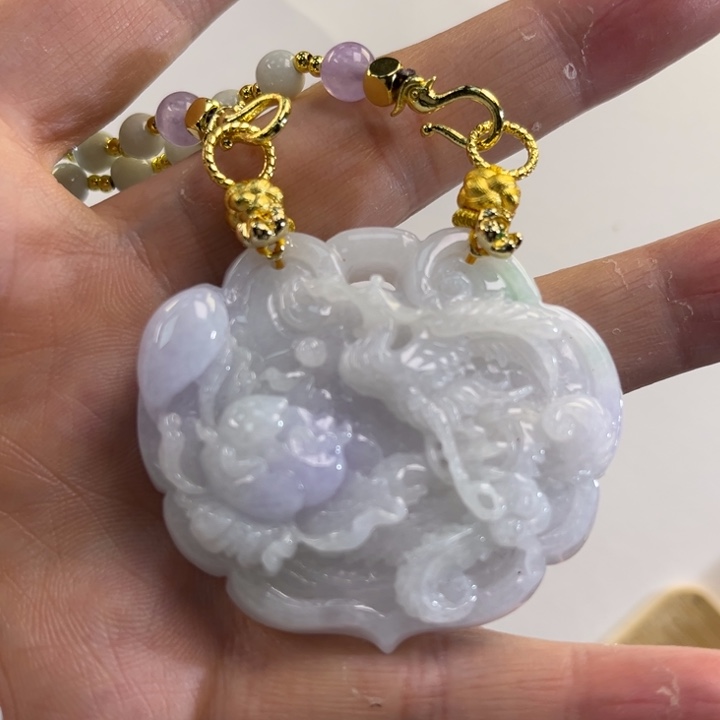 翡翠吊坠(赠链)未镶嵌代编织