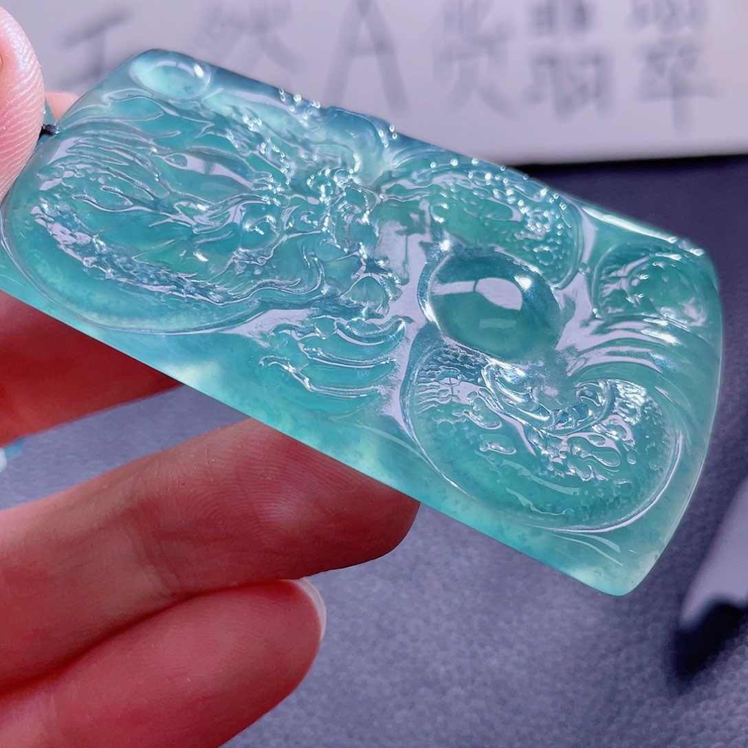 翡翠颈饰未镶嵌888888888