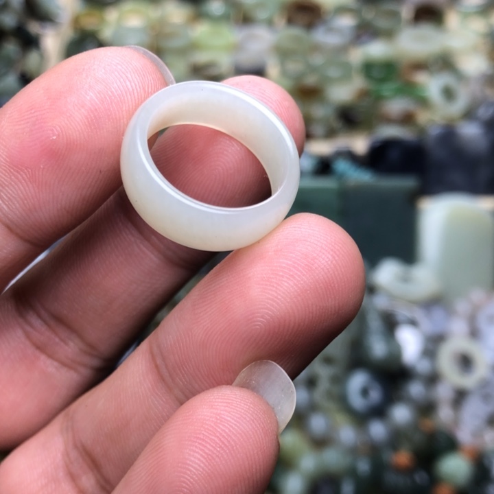 和田玉颈饰未镶嵌✨*✨