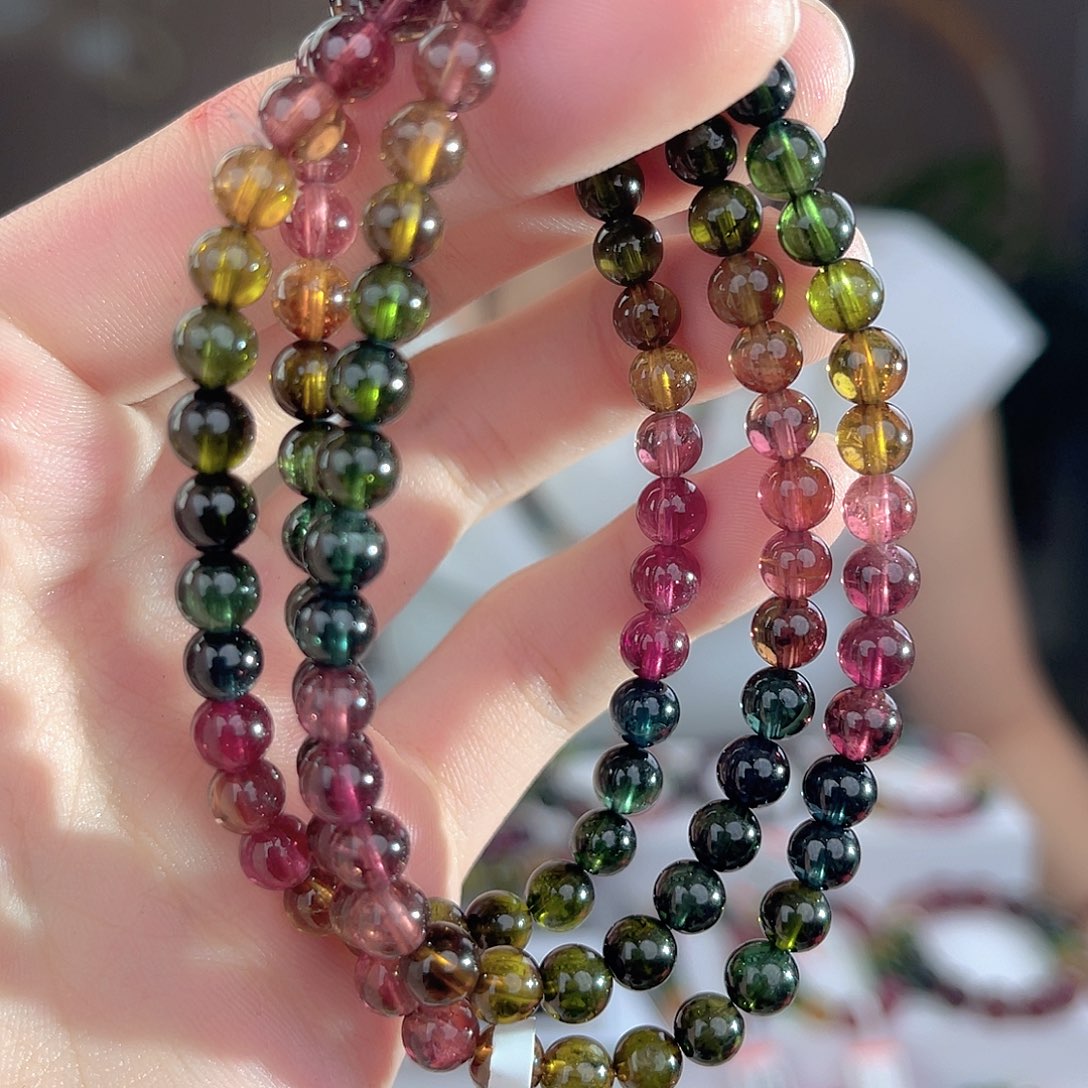 。***。未镶嵌碧玺 5mm碧玺