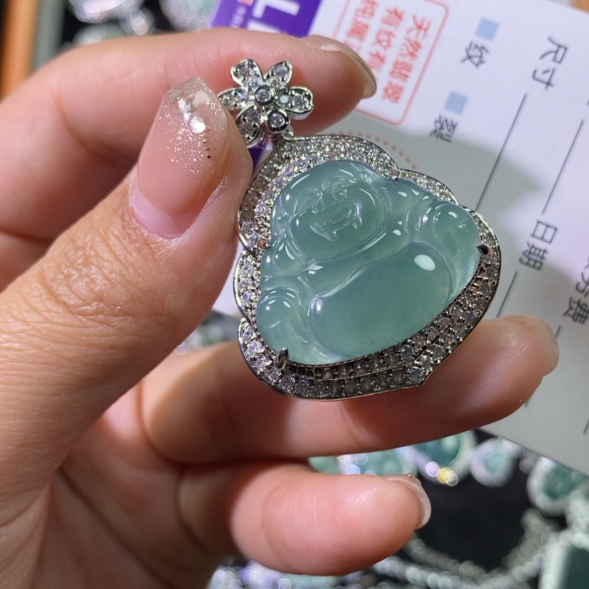 【闪购商品】翡翠颈饰未镶嵌天然