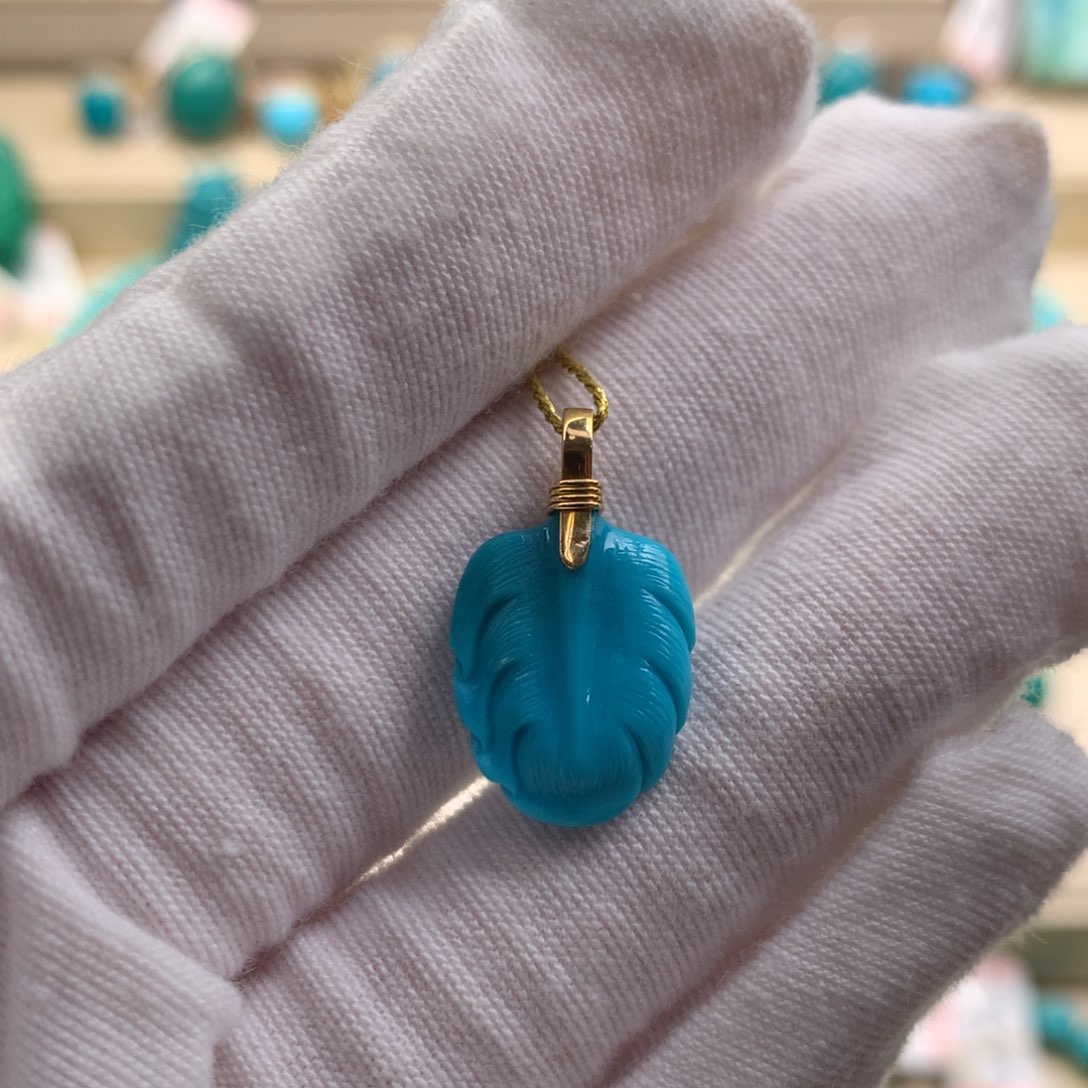 18K金镶嵌绿松石珠宝奇石