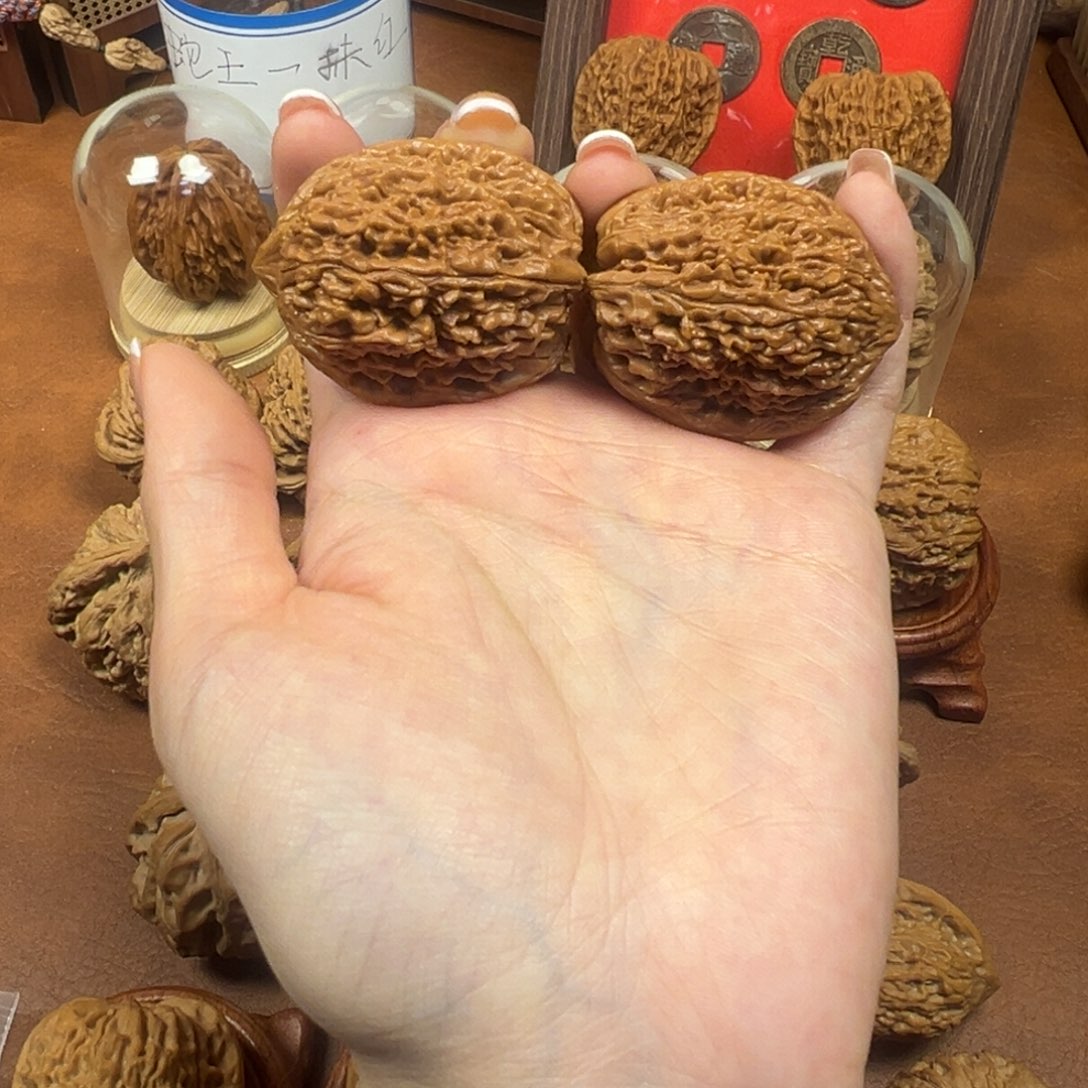 劉****手串/手链核桃全品无修大蒜头卡35尺