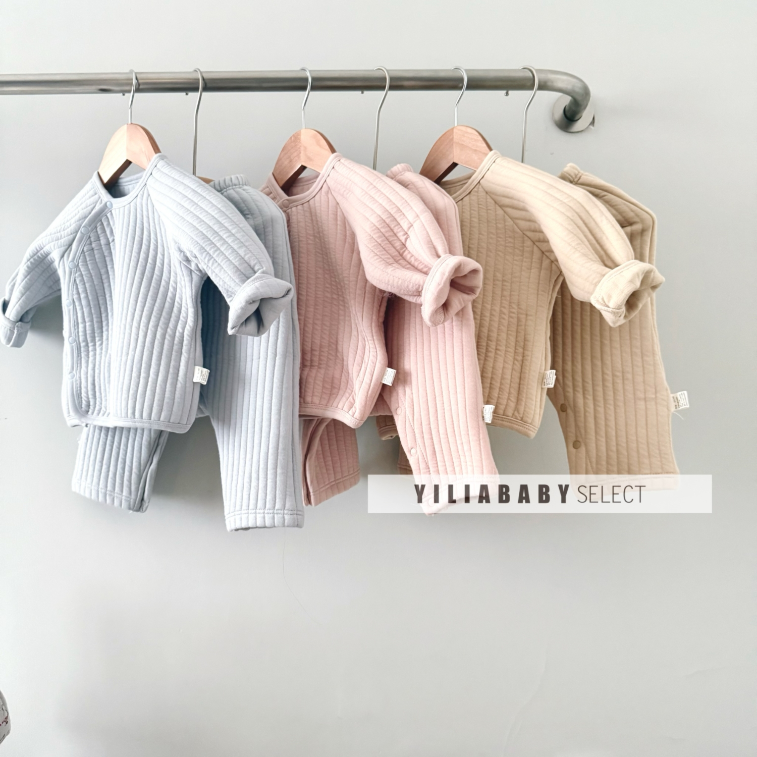 简约又大气的夹棉套！婴儿冬天实用主义的婴儿衣服秋冬款