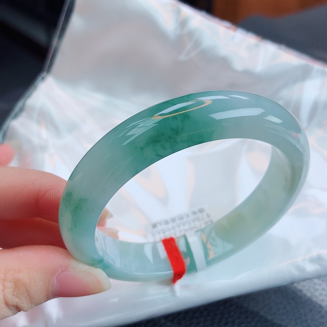 翡翠手镯未镶嵌缅甸天然翡翠a货