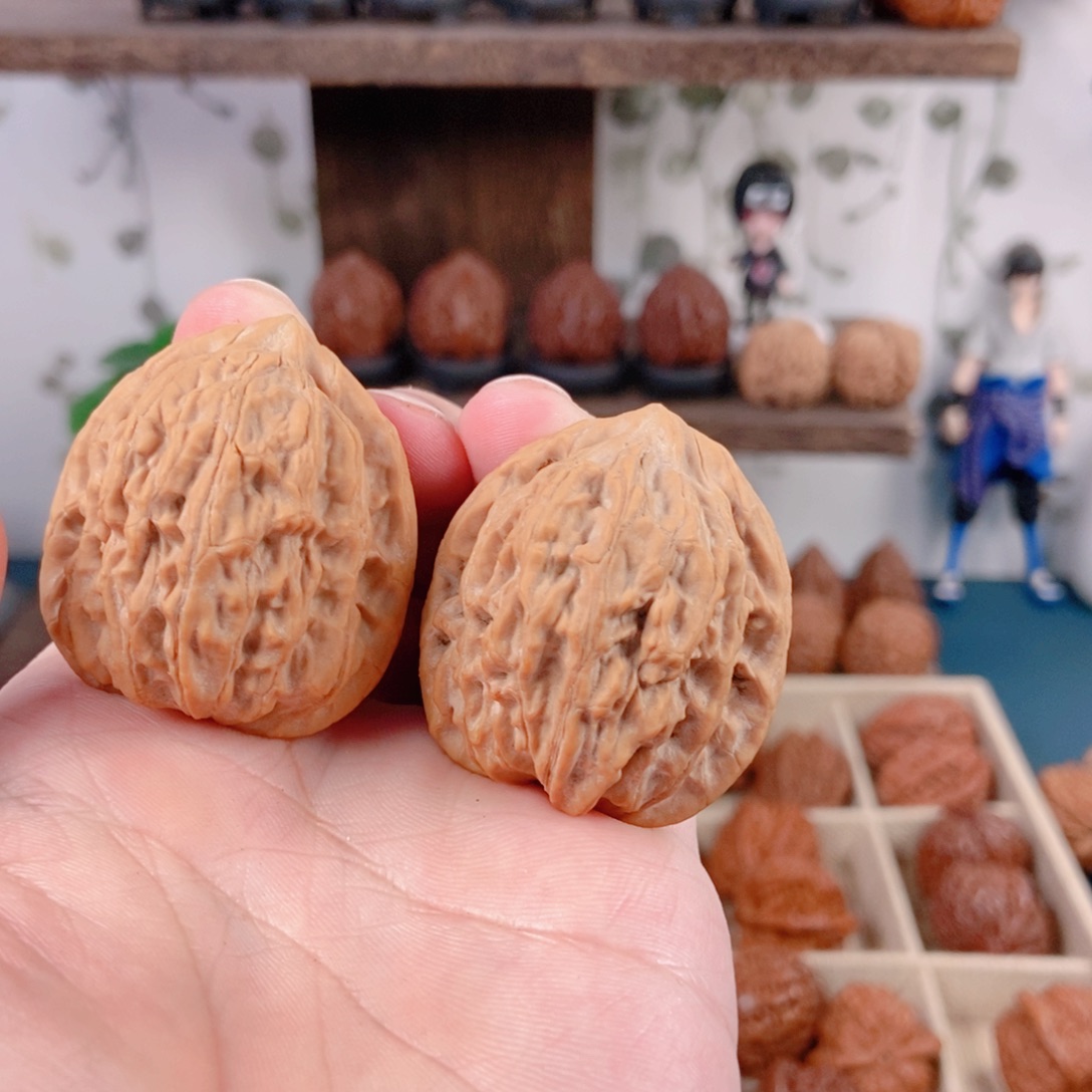 文玩核桃吊坠1¥¥平谷鸡心