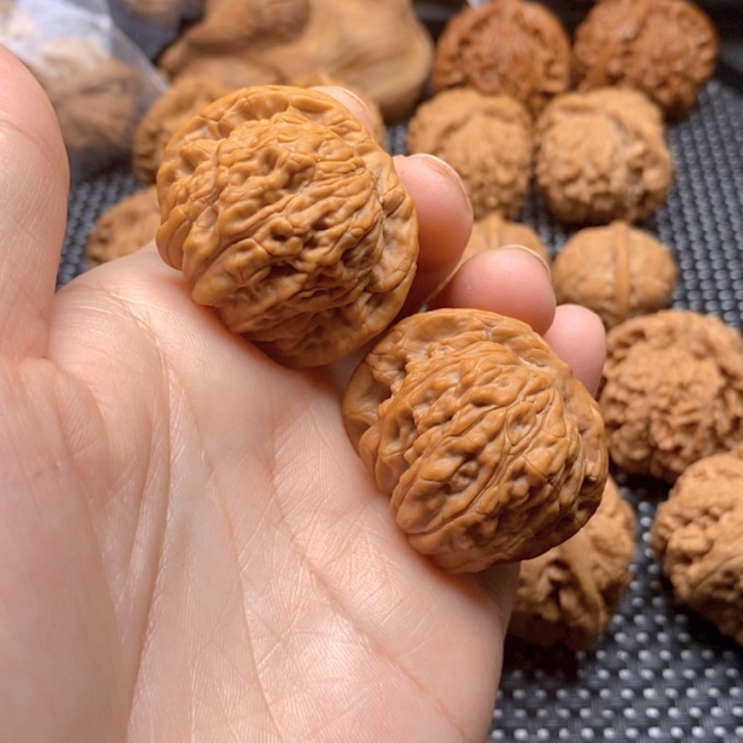 【闪购商品】文玩核桃吊坠核桃