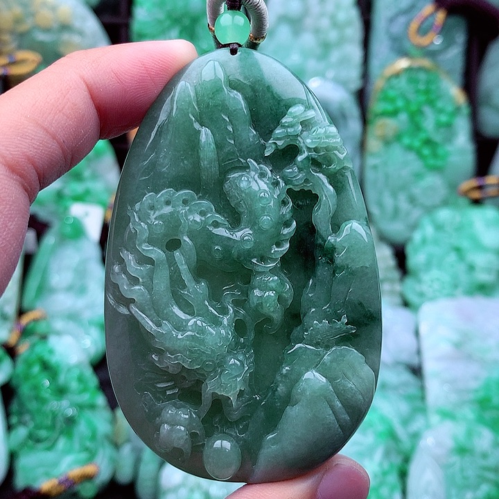 翡翠吊坠(不含链)未镶嵌