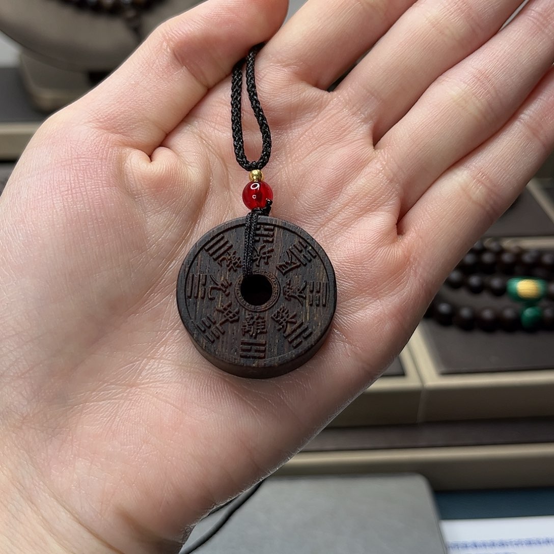 沉香木吊坠越南芽庄白棋楠沉水吊坠