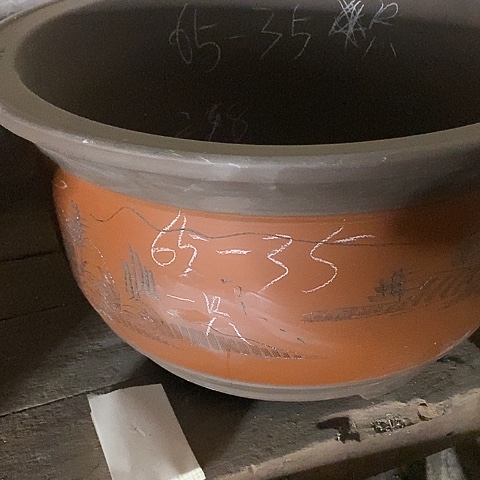 紫砂中国宜兴紫砂花盆，