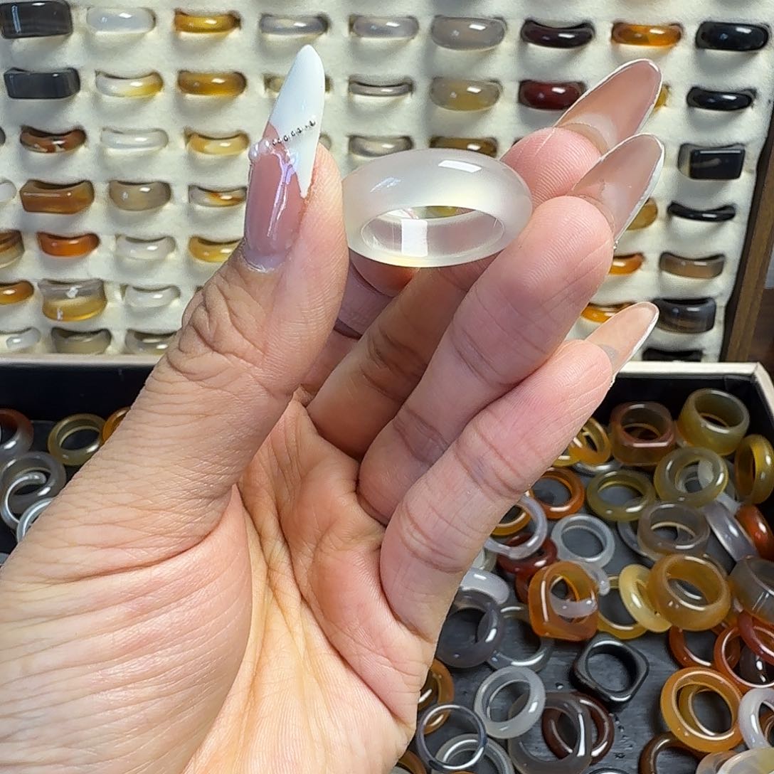 玛瑙/玉髓戒圈未镶嵌19圈