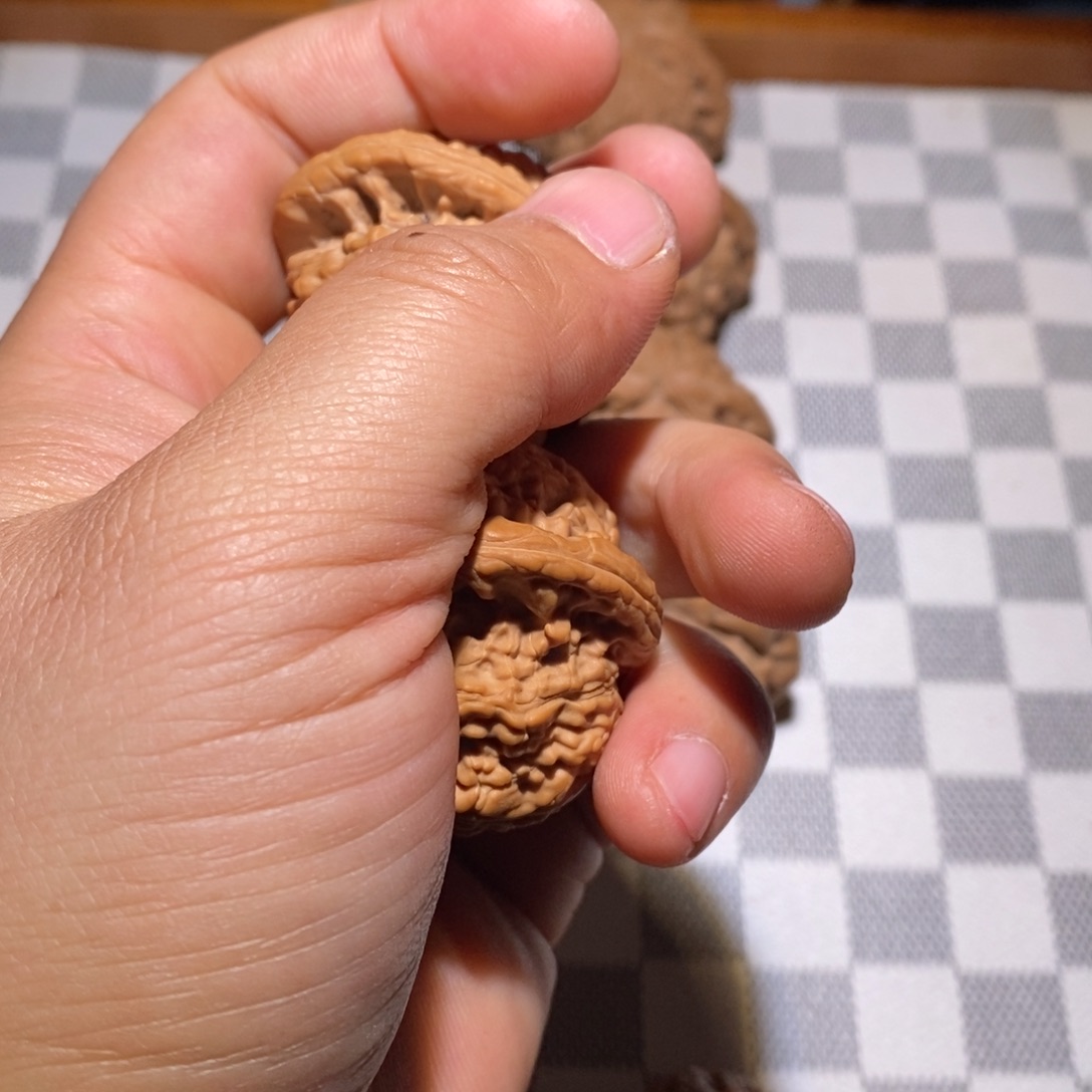 文玩核桃吊坠西*白狮子
