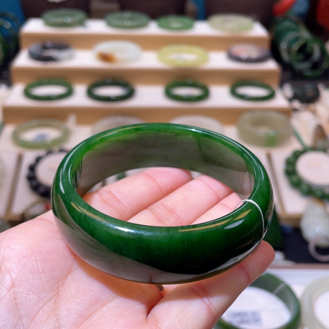 和田玉收藏级碧玉手镯59、60未镶嵌