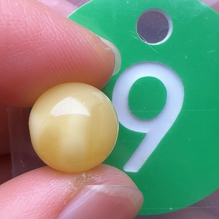 蜜蜡裸石未镶嵌11m m