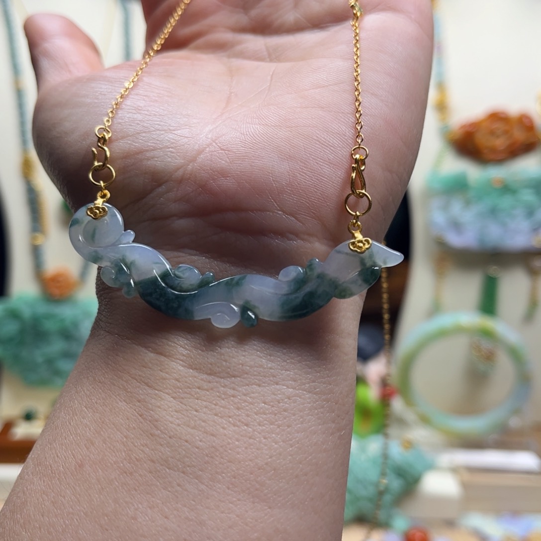 翡翠颈饰银S925镀金镶嵌