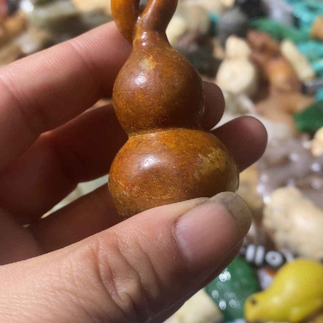 和田玉（糖玉）未镶嵌挂件