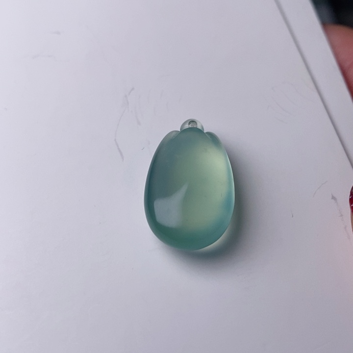 蛇纹石玉掉坠未镶嵌