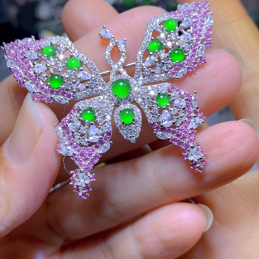 翡翠颈饰银S925镶嵌天然翡翠