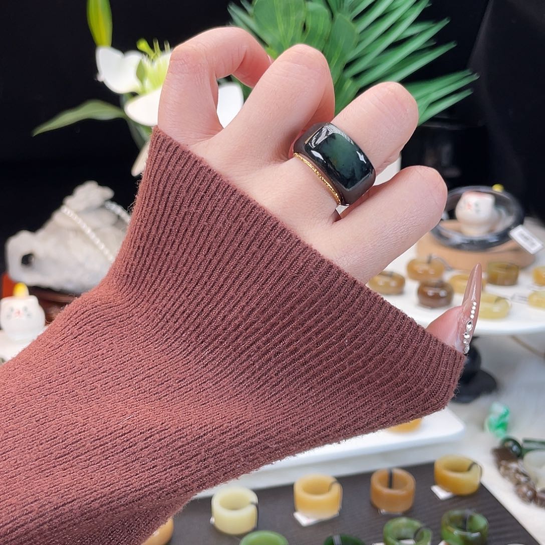 和田玉未镶嵌戒指E121青花圆切18