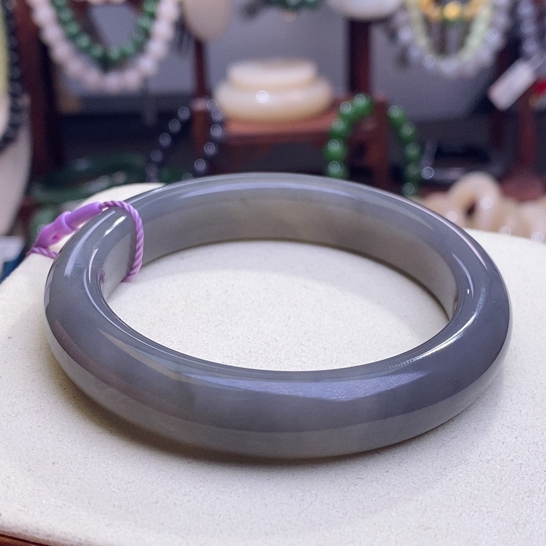 和田玉孤品烟紫高冰浓紫老矿料手镯55.7未镶嵌