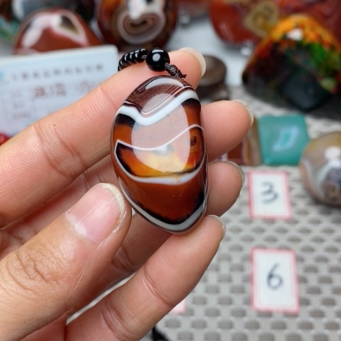 未镶嵌玛瑙/玉髓珠宝奇石心****亿