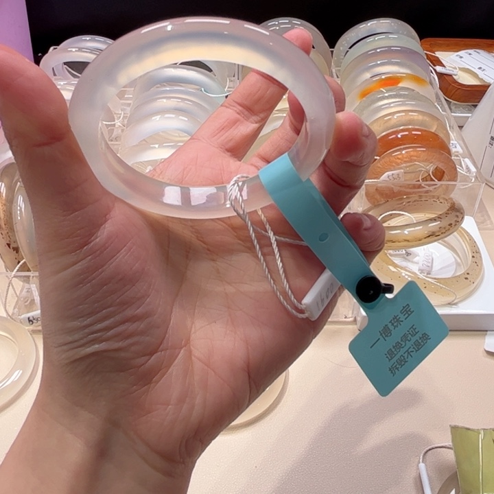 玛瑙/玉髓手镯未镶嵌l****tlament