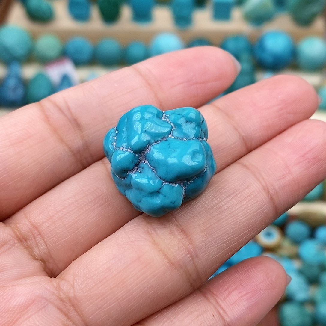 绿松石珠宝奇石未镶嵌余**贵