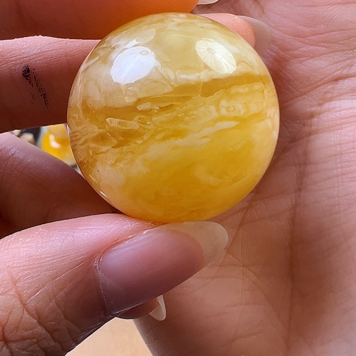 未镶嵌蜜蜡珠宝奇石