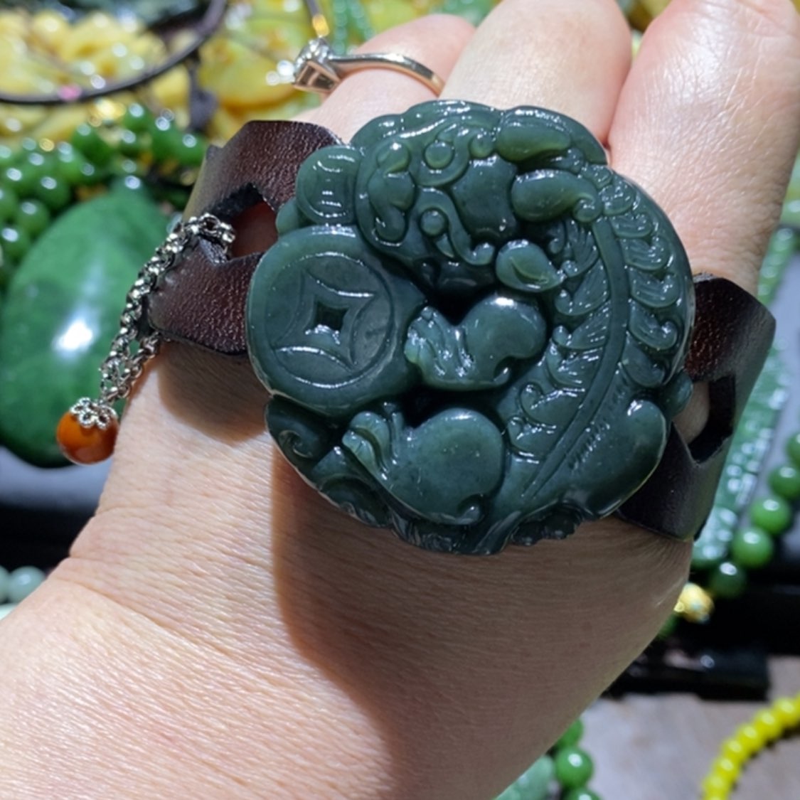 【闪购商品】岫玉毛衣链未镶嵌