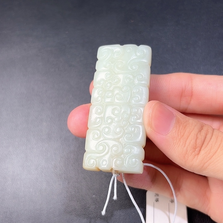 和田玉挂件未镶嵌Q*A