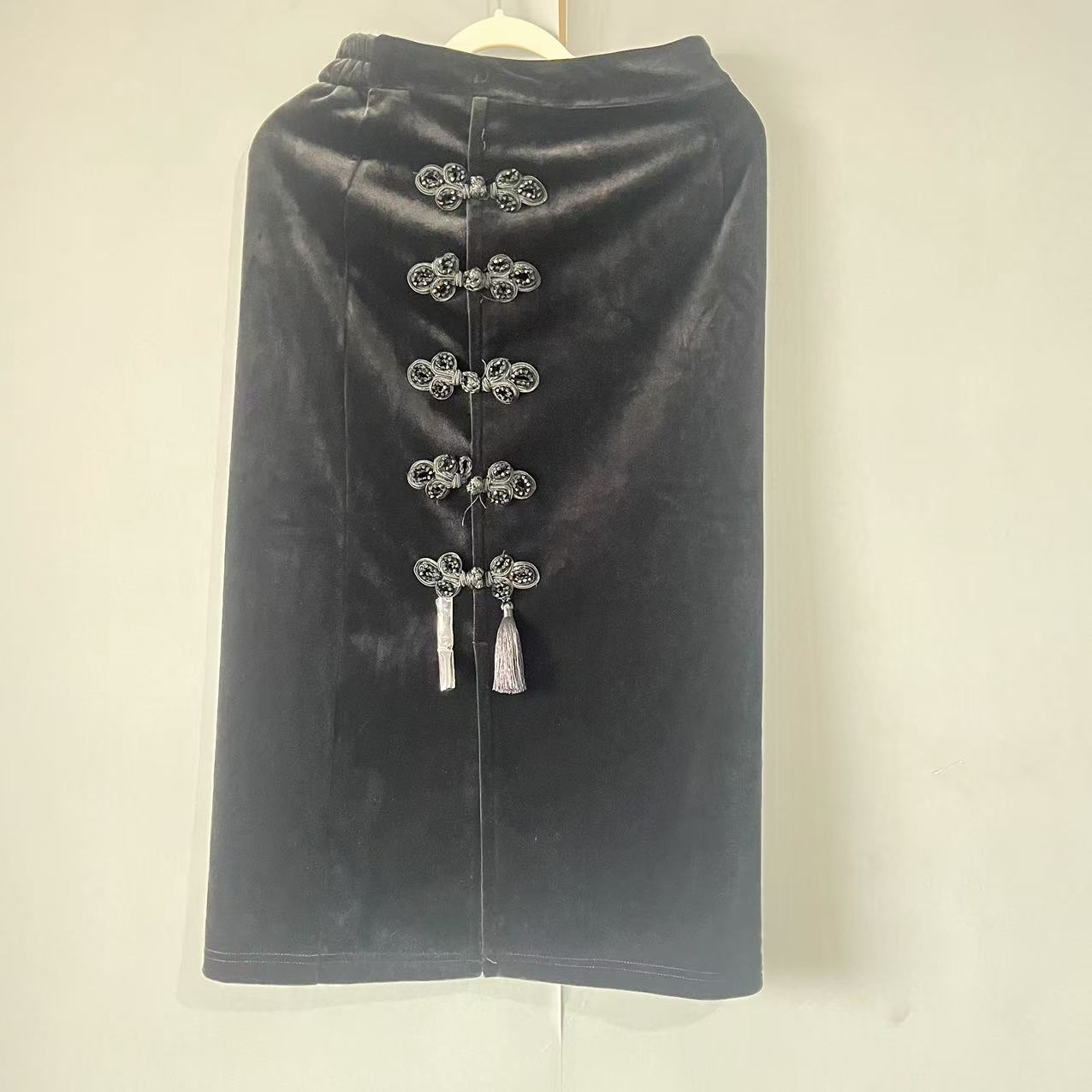 DM137半身裙古典加绒加厚妈妈装