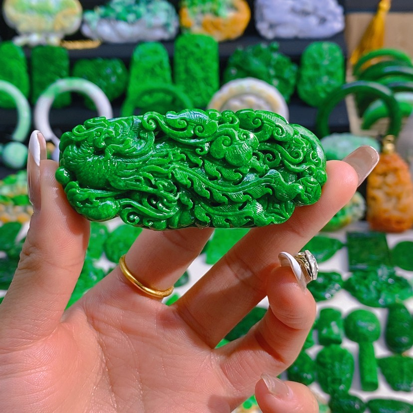 【闪购商品】翡翠颈饰未镶嵌凤凰