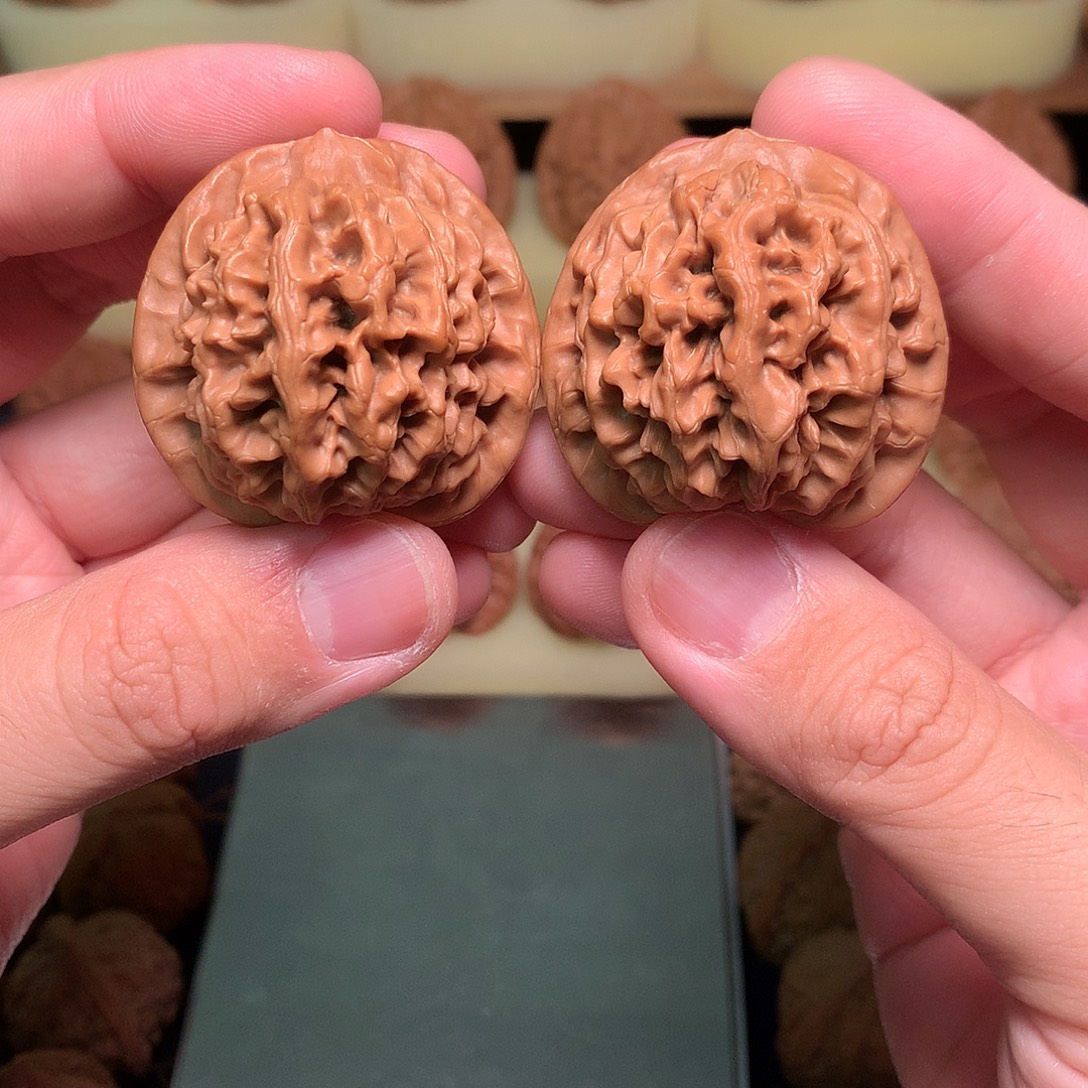 文玩核桃吊坠40.5秦岭秦闷全品