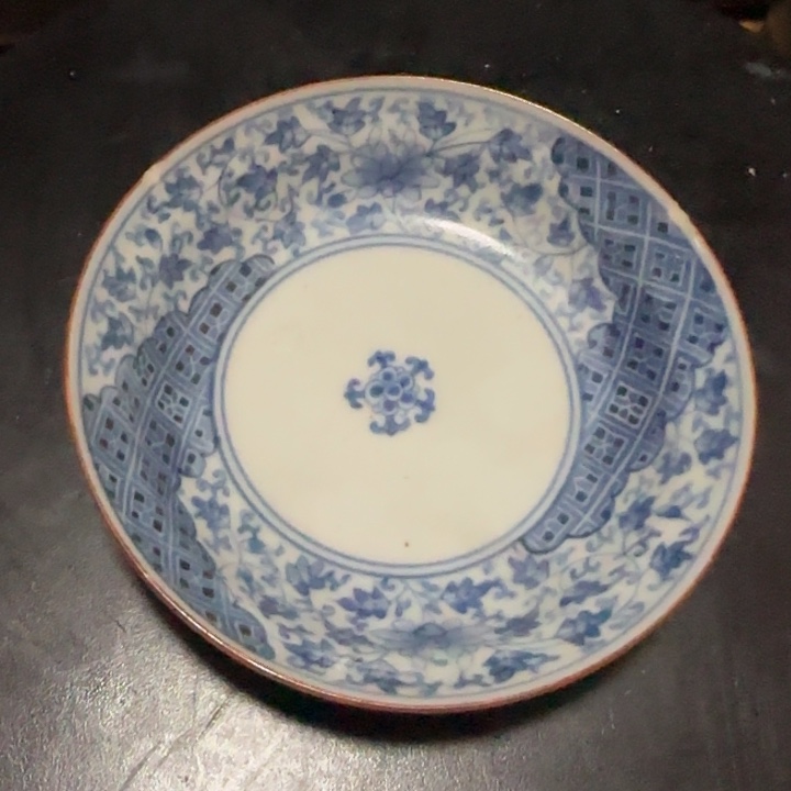 盘最**梦青花花卉纹盘磕皮