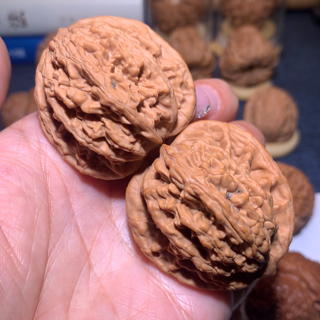 文玩核桃把件空**趣虎头