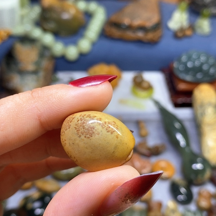 岫岩河磨玉（透闪石质玉）未镶嵌挂件