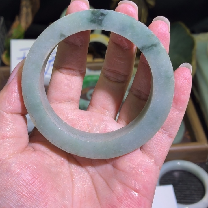 定制翡翠未镶嵌缅甸翡翠A货手镯毛胚定制