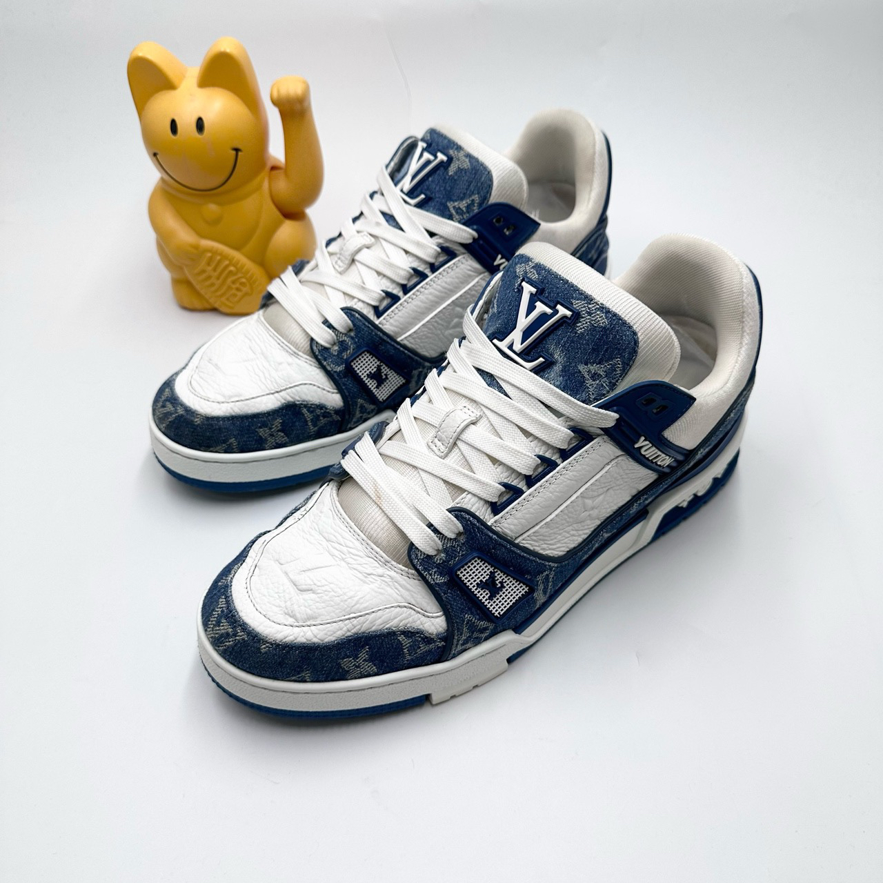 95新 LouisVuitton/路易威登 41码/白蓝牛仔满印Trainer板鞋0121