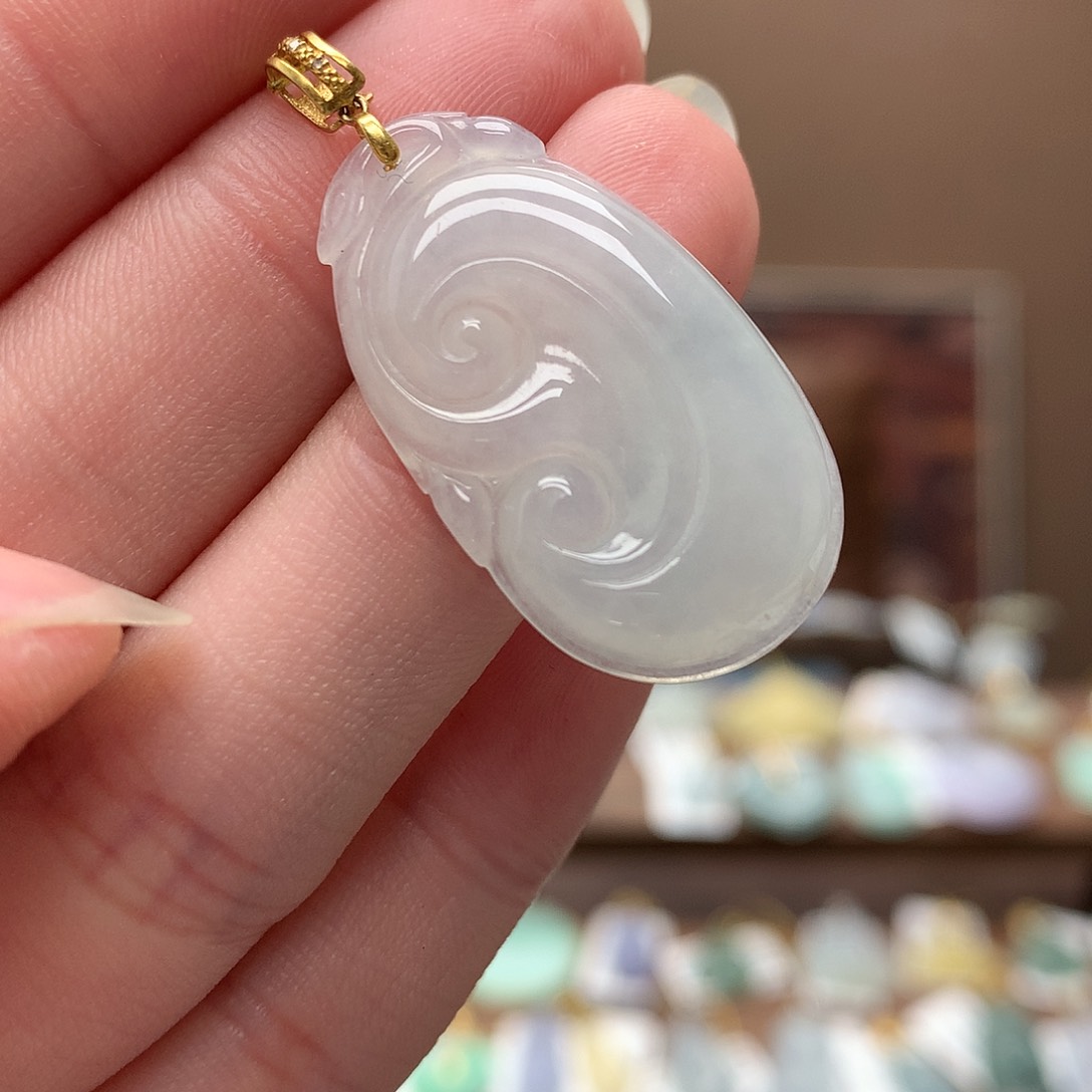 翡翠吊坠(不含链)18K金镶嵌