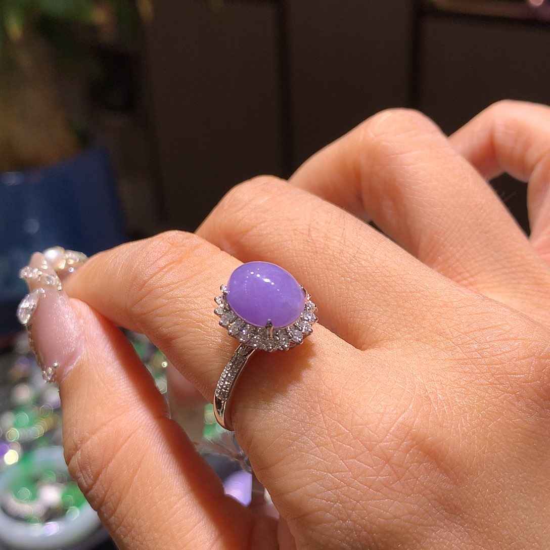 翡翠吊坠(不含链)18K金镶嵌琼*