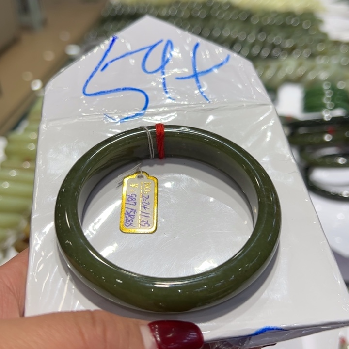 和田玉（糖玉）手镯未镶嵌