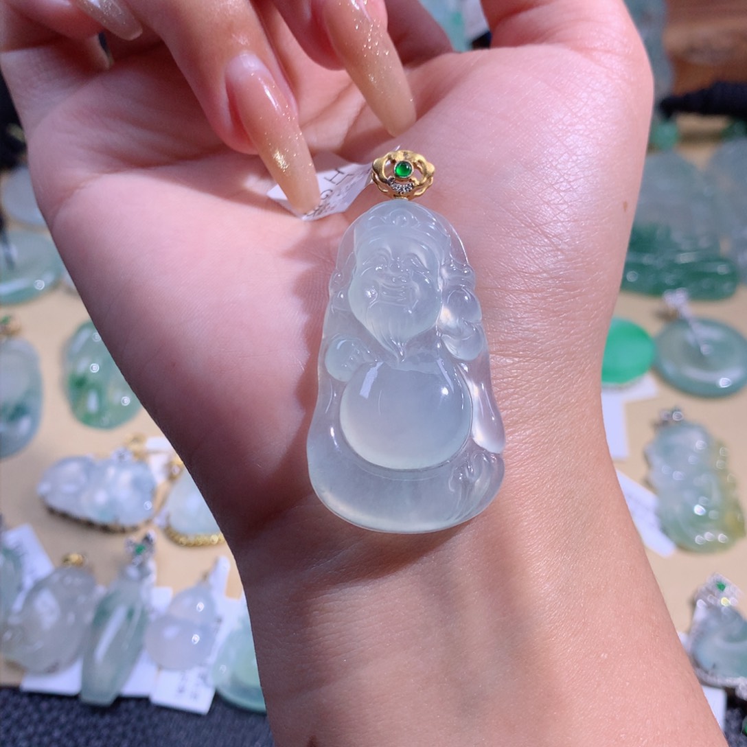 翡翠吊坠(不含链)18K金镶嵌