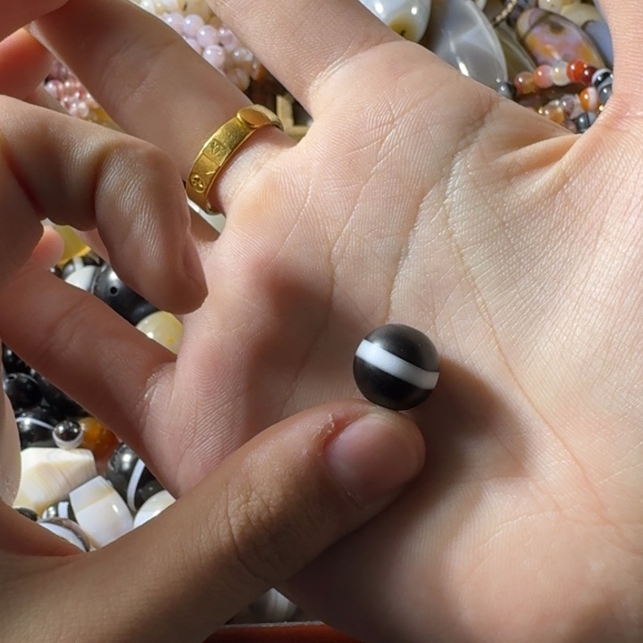 巨***婴玛瑙/玉髓合金手链