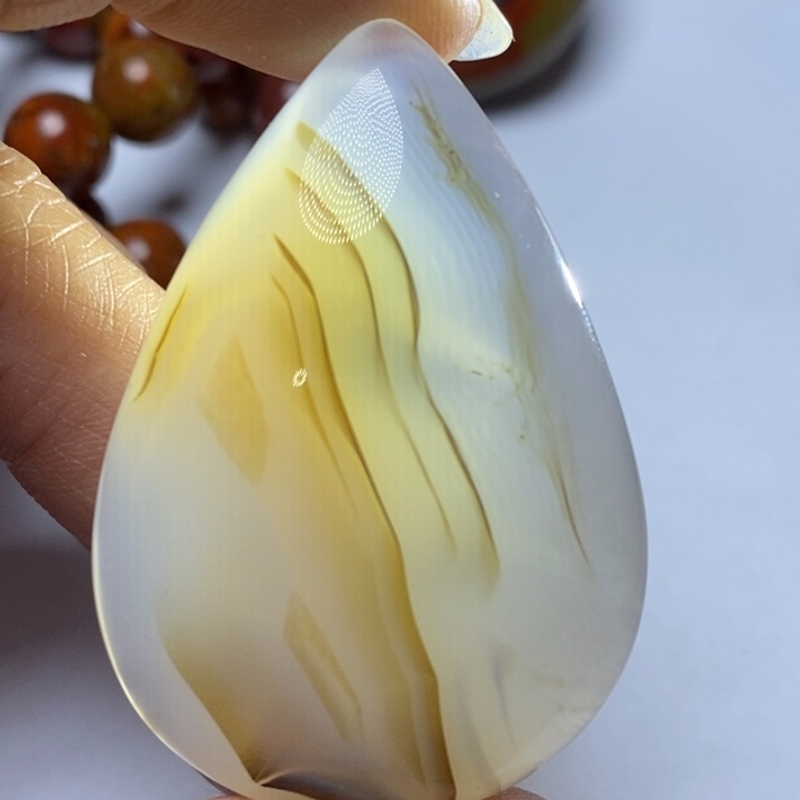 玛瑙/玉髓颈饰未镶嵌