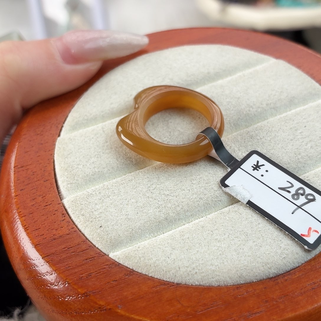 浅***浅和田玉未镶嵌戒指r9芬达糖猫耳16.4