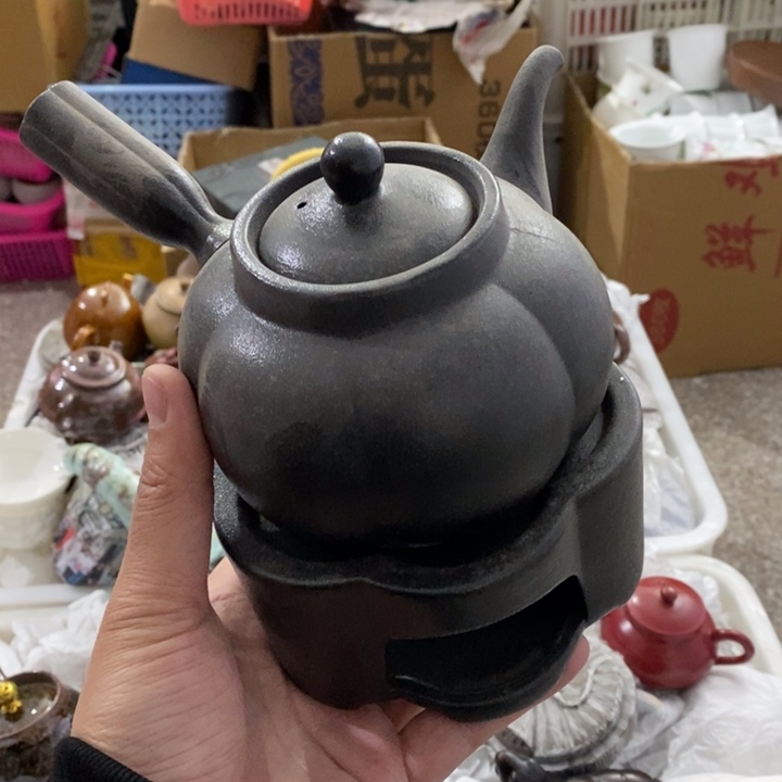 陶瓷艺术品及陶瓷壶