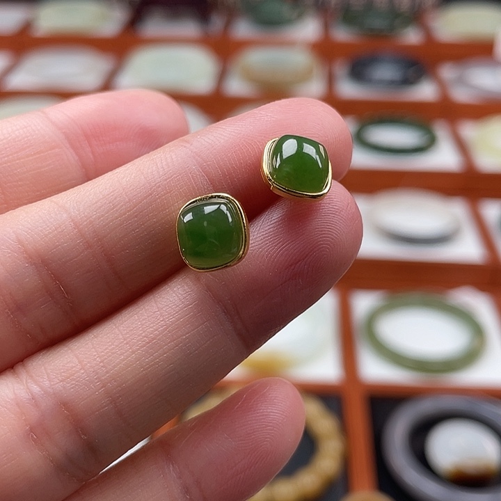 和田玉（碧玉）耳饰银S925镀金镶嵌